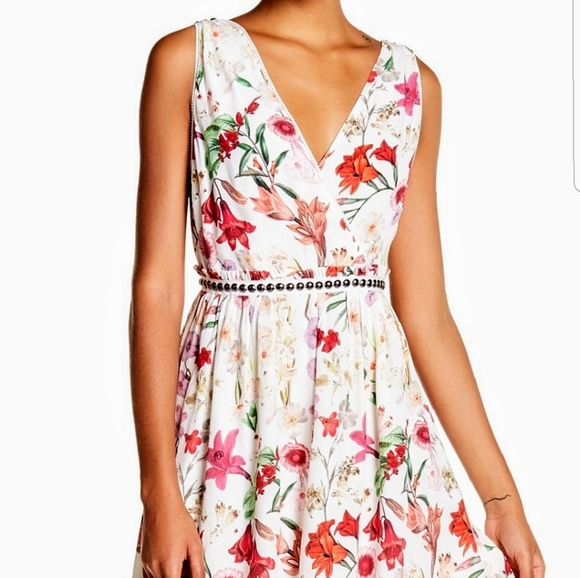 Willow & Clay Floral Mini Dress - Picture 1 of 5